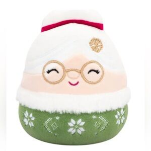 NEW!! Squishmallows Nicolette Mrs. Claus Plush Toy with Green Outfit-8” (NWT)